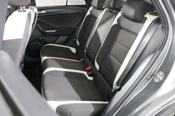 VOLKSWAGEN T-ROC 2.0 TSI SEL SUV 5dr Petrol DSG 4Motion Euro 6 (s/s) (190 ps)