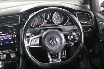 VOLKSWAGEN GOLF 2.0 TDI R-Line Hatchback 5dr Diesel DSG Euro 6 (s/s) (150 ps)