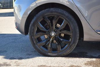 RENAULT CLIO 1.6 E-TECH Techno Hatchback 5dr Petrol Hybrid Auto Euro 6 (s/s) 