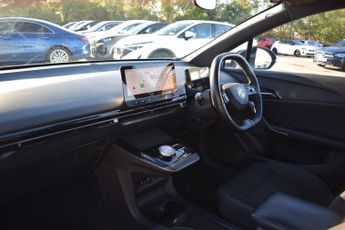MG MG4 64kWh SE Long Range Hatchback 5dr Electric Auto (203 ps)