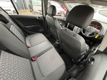 VAUXHALL CORSA 1.4 16V SE Hatchback 5dr Petrol Auto Euro 5 (100 ps)