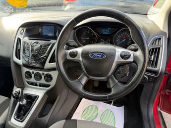 FORD FOCUS 1.6 TDCi Zetec Hatchback 5dr Diesel Manual Euro 5 (s/s) (115 ps)