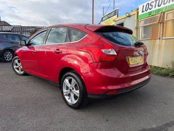 FORD FOCUS 1.6 TDCi Zetec Hatchback 5dr Diesel Manual Euro 5 (s/s) (115 ps)
