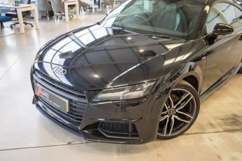 AUDI TT 2.0 TDI Black Edition Coupe 3dr Diesel S Tronic quattro Euro 6 (