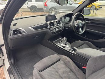 BMW 2 SERIES 2.0 220i GPF M Sport Coupe 2dr Petrol Auto 