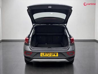VOLKSWAGEN T-ROC 1.5 TSI Life SUV 5dr Petrol DSG Euro 6 (s/s) (150 ps) Front / Re