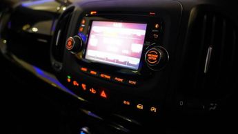 FIAT 500L 1.6 MultiJet Trekking MPV 5dr Diesel Manual Euro 5 (s/s) (105 bh