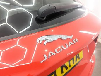 JAGUAR E-PACE 2.0 D180 Chequered Flag SUV 5dr Diesel Auto AWD Euro 6 (s/s) (18