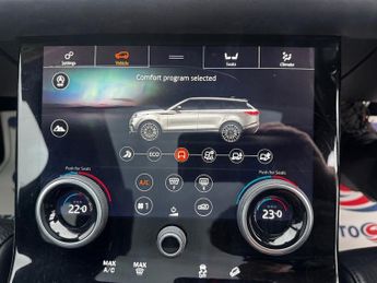 LAND ROVER RANGE ROVER VELAR 2.0 P300 R-Dynamic HSE GPF SUV 5dr Petrol Auto 4WD Euro 6 (s/s) 