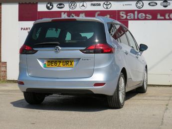 VAUXHALL ZAFIRA TOURER 1.4i Turbo Tech Line Nav MPV 5dr Petrol Auto Euro 6 (140 ps)
