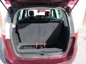 RENAULT GRAND SCENIC 1.5 dCi ENERGY Dynamique TomTom MPV 5dr Diesel Manual Euro 5 (s/