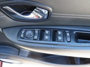 RENAULT GRAND SCENIC 1.5 dCi ENERGY Dynamique TomTom MPV 5dr Diesel Manual Euro 5 (s/