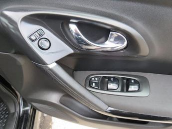RENAULT KADJAR 1.5 dCi Dynamique Nav SUV 5dr Diesel EDC Euro 6 (s/s) (110 ps)