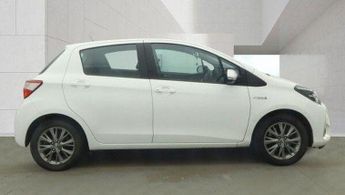 TOYOTA YARIS 1.5 VVT-h Icon Tech E-CVT Euro 6 (s/s) 5dr