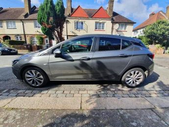 VAUXHALL ASTRA 1.6 CDTi BlueInjection Tech Line Hatchback 5dr Diesel Auto Euro 