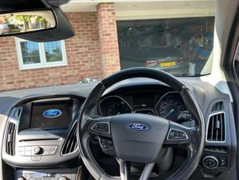 FORD FOCUS 1.5T EcoBoost Titanium Estate 5dr Petrol Auto Euro 6 (s/s) (150 