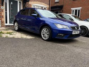 SEAT LEON 1.6 TDI SE Dynamic Technology Hatchback 5dr Diesel DSG Euro 6 (s