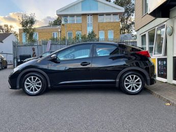 HONDA CIVIC 1.8 i-VTEC ES Hatchback 5dr Petrol Auto Euro 5 (142 ps)