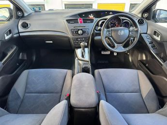 HONDA CIVIC 1.8 i-VTEC ES Hatchback 5dr Petrol Auto Euro 5 (142 ps)