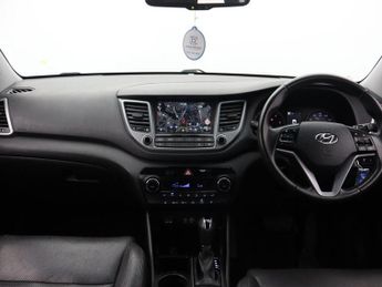 HYUNDAI TUCSON 1.7 CRDi Blue Drive Premium SUV 5dr Diesel DCT Euro 6 (s/s) (141