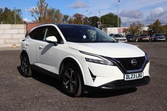 Nissan Qashqai 1.3 DIG-T MHEV N-Connecta Glass Roof SUV 5dr Petrol Hybrid Manua