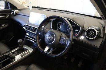 MG MG HS 1.5 T-GDI SE SUV 5dr Petrol Manual Euro 6 (s/s) (162 ps)