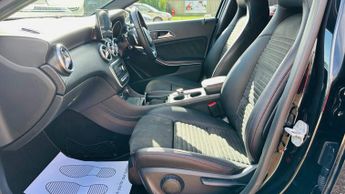 MERCEDES-BENZ A CLASS 2.1 A200d AMG Line (Executive) Hatchback 5dr Diesel 7G-DCT Euro 