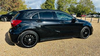 MERCEDES-BENZ A CLASS 2.1 A200d AMG Line (Executive) Hatchback 5dr Diesel 7G-DCT Euro 