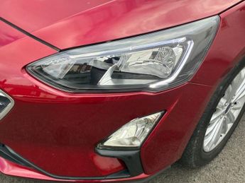 FORD FOCUS 1.0T EcoBoost Titanium Hatchback 5dr Petrol Auto Euro 6 (s/s) (1