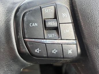 FORD FOCUS 1.0T EcoBoost Titanium Hatchback 5dr Petrol Auto Euro 6 (s/s) (1