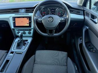 VOLKSWAGEN PASSAT 2.0 TDI SE Business Saloon 4dr Diesel DSG Euro 6 (s/s) (150 ps)