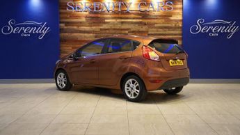 FORD FIESTA 1.25 Zetec Hatchback 5dr Petrol Manual Euro 5 (82 ps)