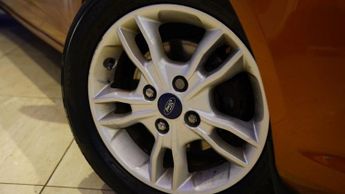 FORD FIESTA 1.25 Zetec Hatchback 5dr Petrol Manual Euro 5 (82 ps)