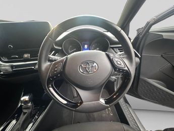 TOYOTA C-HR 1.8 VVT-h GPF Design SUV 5dr Petrol Hybrid CVT Euro 6 (s/s) (122