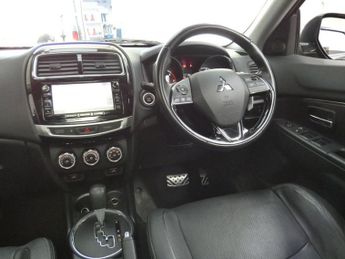 MITSUBISHI ASX 2.2 DI-D 4 SUV 5dr Diesel Auto 4WD Euro 6 (147 ps)