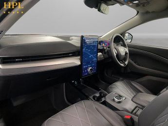 FORD MUSTANG MACH-E Standard Range 70kWh SUV 5dr Electric Automatic (269 ps)