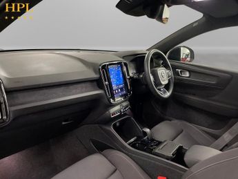 VOLVO XC40 Recharge 69kWh Plus SUV 5dr Electric Auto (231 ps)