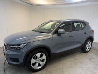 VOLVO XC40 2.0 T4 Momentum SUV 5dr Petrol Auto Euro 6 (s/s) (190 ps)