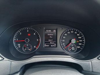 VOLKSWAGEN SHARAN 2.0 TDI BlueMotion Tech SE Nav MPV 5dr Diesel DSG Euro 6 (s/s) (