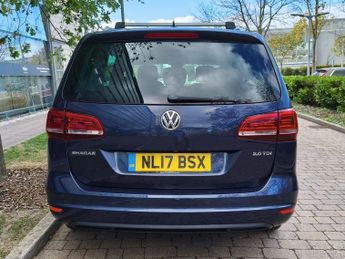 VOLKSWAGEN SHARAN 2.0 TDI BlueMotion Tech SE Nav MPV 5dr Diesel DSG Euro 6 (s/s) (