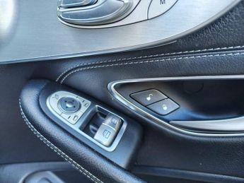 MERCEDES-BENZ C CLASS 2.1 C220d AMG Line (Premium Plus) Coupe 2dr Diesel G-Tronic+ Eur