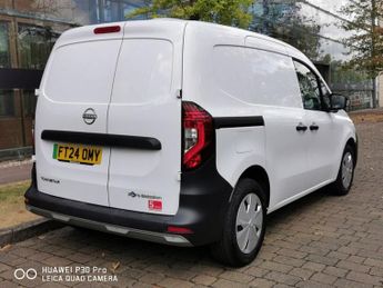 NISSAN TOWNSTAR 45kWh Acenta Panel Van 6dr Electric Auto L1 (122 ps)