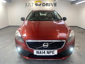 VOLVO V40 CROSS COUNTRY 1.6 D2 Lux Hatchback 5dr Diesel Powershift Euro 5 (s/s) (115 ps)