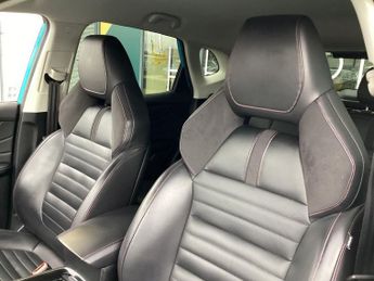 MG MG HS 1.5 T-GDI Trophy SUV 5dr Petrol DCT Euro 6 (s/s) (162 ps)