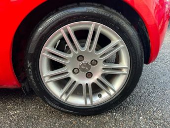 TOYOTA YARIS 1.3 SR Hatchback 3dr Petrol Multimode (136 g/km, 85 bhp)