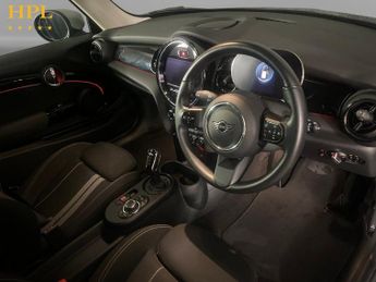 MINI Electric Hatch Cooper SE 32.6kWh Level 1 Hatchback 3dr Electric Auto (184 ps)