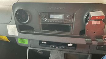 MERCEDES-BENZ eSprinter 55kWh Progressive Panel Van 5dr Electric Auto FWD L2 H2 20kW Cha