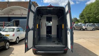 MERCEDES-BENZ eSprinter 55kWh Progressive Panel Van 5dr Electric Auto FWD L2 H2 20kW Cha