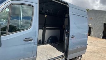 MERCEDES-BENZ eSprinter 55kWh Progressive Panel Van 5dr Electric Auto FWD L2 H2 20kW Cha