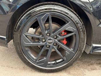 AUDI A3 1.5 TFSI CoD 35 Black Edition Saloon 4dr Petrol S Tronic Euro 6 